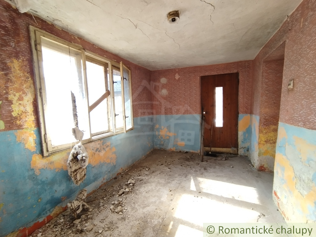 Pozemok so starším domom v obci Horná Štubňa - 13