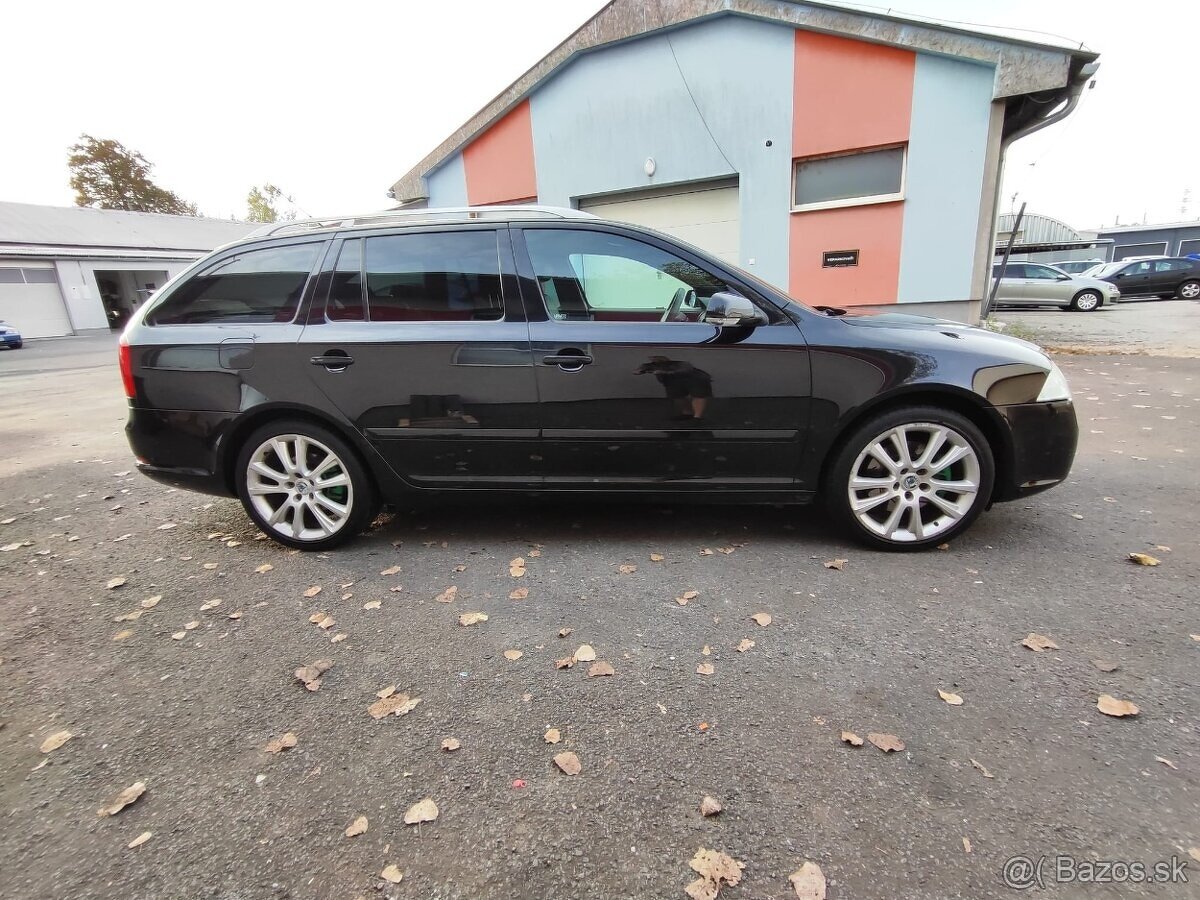 Škoda Octavia RS 2.0 TFSI BENZIN - 13