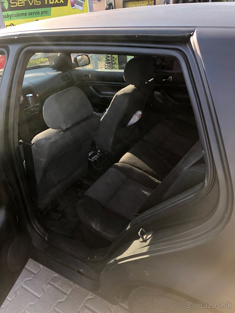Golf 4 - 13