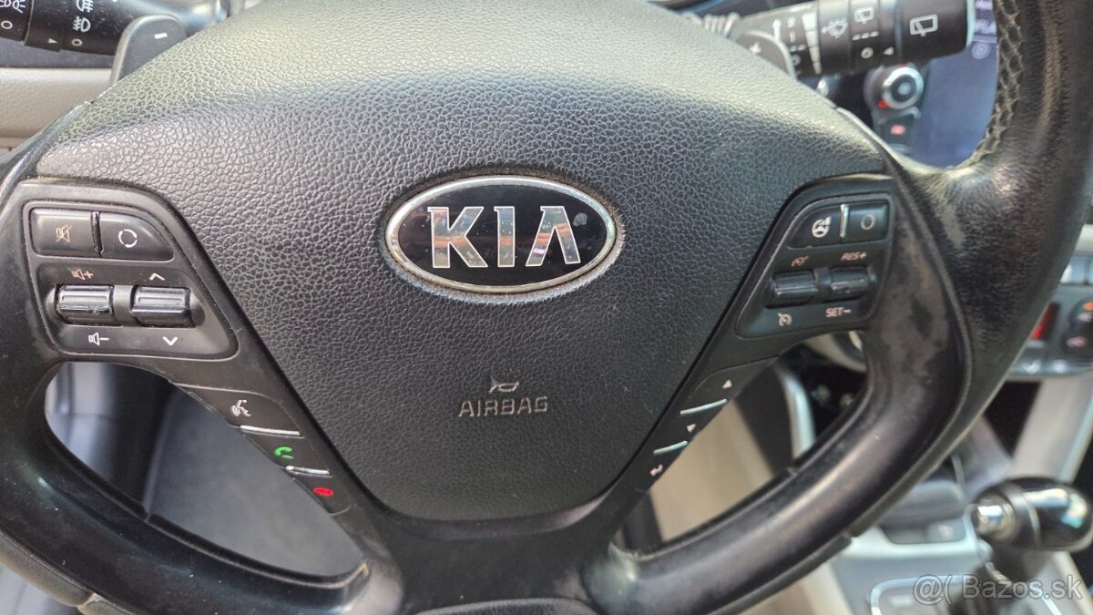 Kia Ceed 1.6 benzin Automat - 13