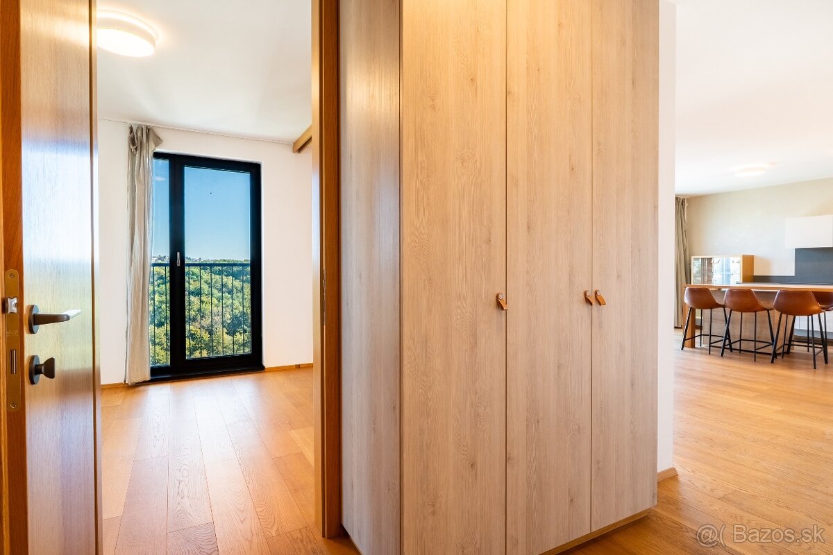 3 izbovy byt Horsky park s nadhernym vyhladom - 13