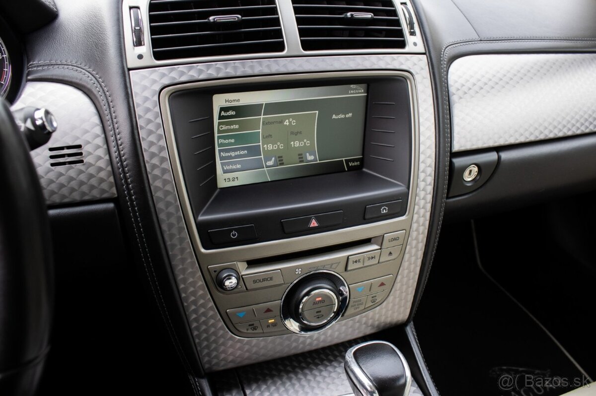 Jaguar XKR 4.2 Coupé 306kW A6, (2007) - 13