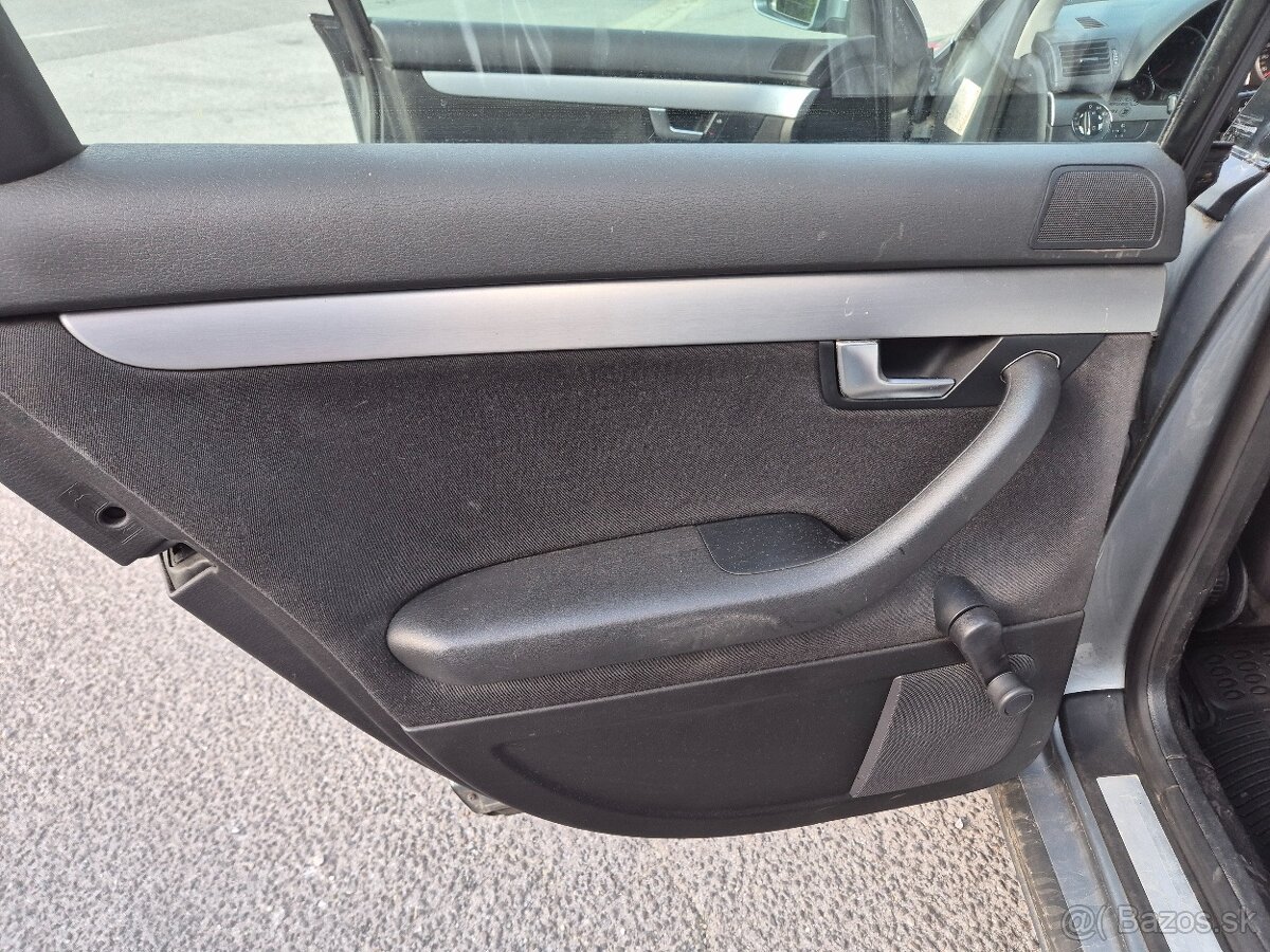 AUDI A4 AVANT QUATRO 2.0 TDi - 13