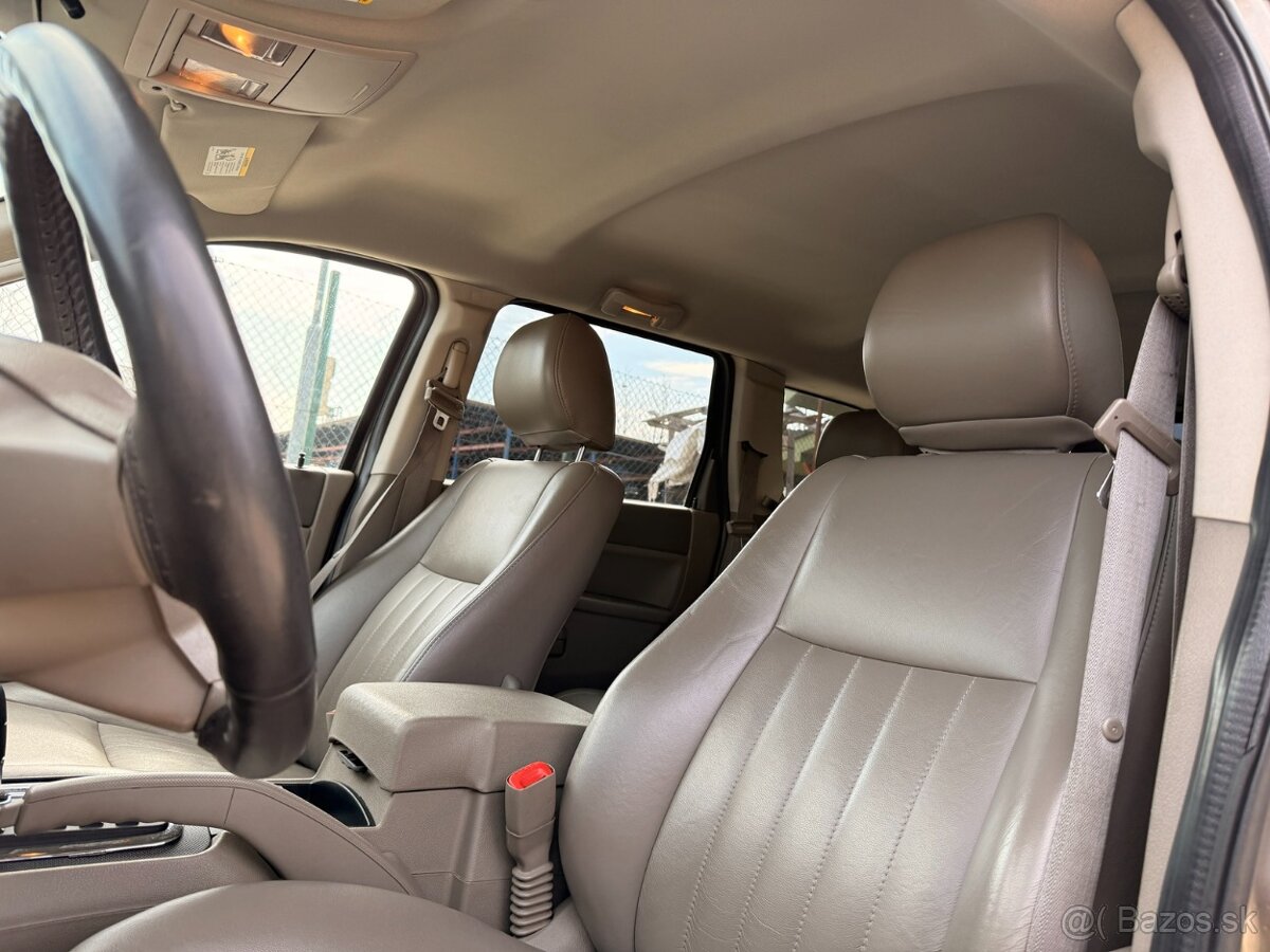 Jeep Grand Cherokee 3,7i V6 - 13
