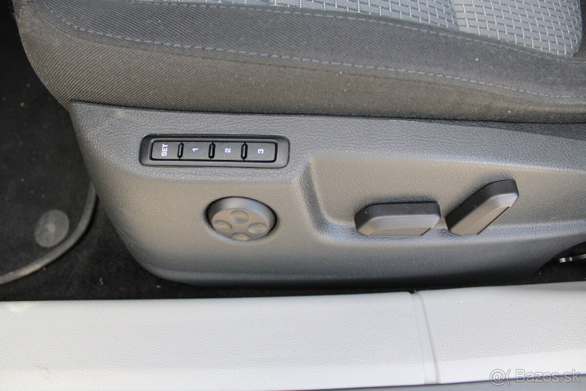 Škoda Superb 1.8 TSI Elegance - 13