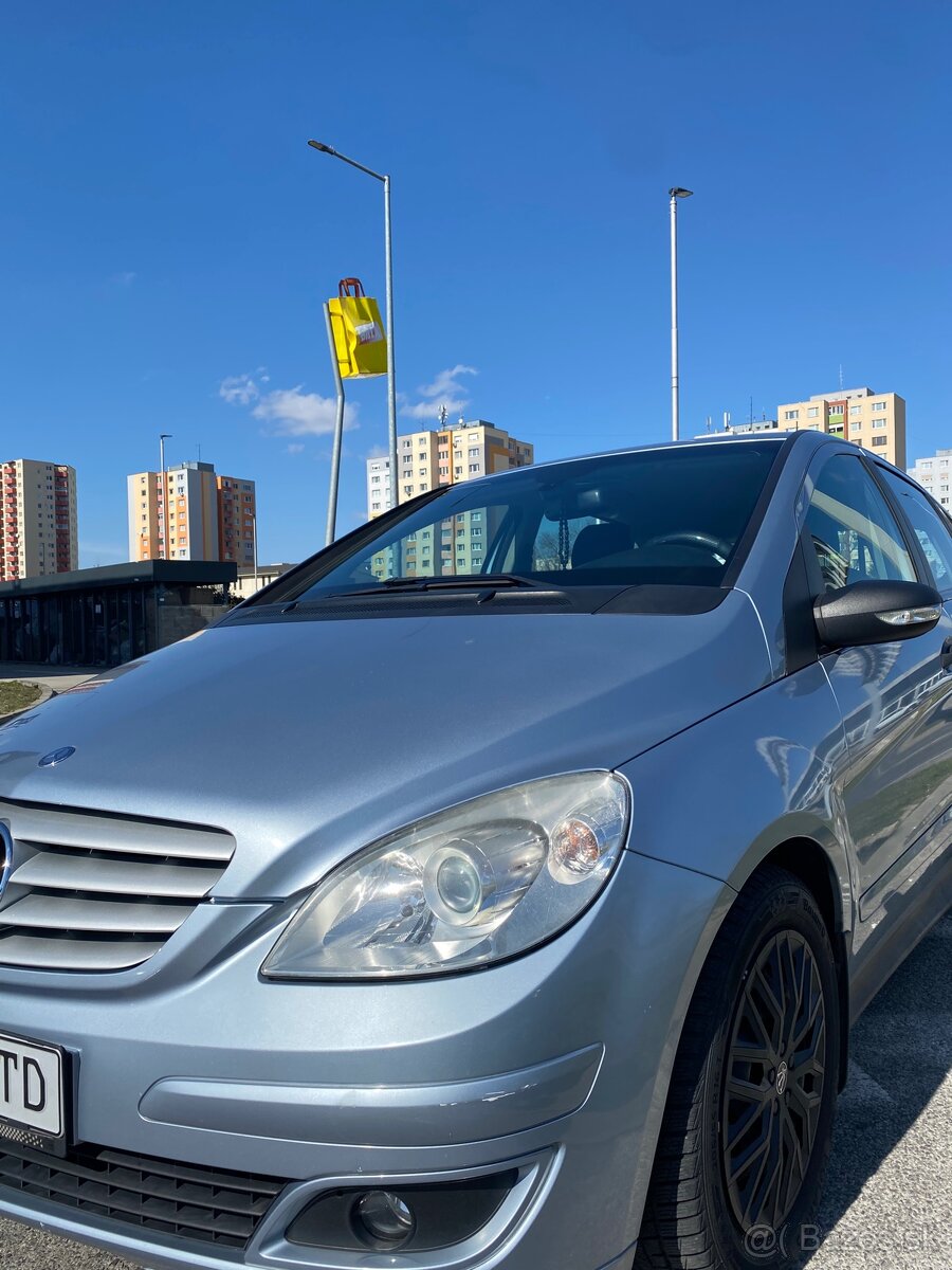 Mercedes Benz B 180 CDI AUTOMAT - 13