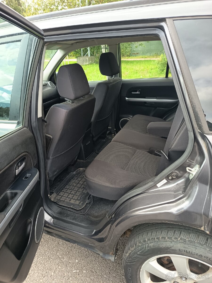 Suzuki Grand Vitara 2009 - 13