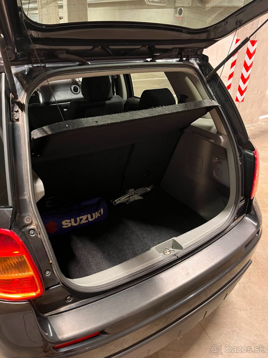 Suzuki SX4 - 13