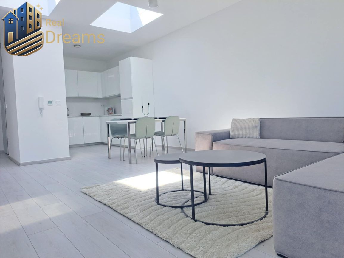 SKOLAUDOVANÉ Novostavba 2-3 izbových bytov s pozemkom v pol - 13