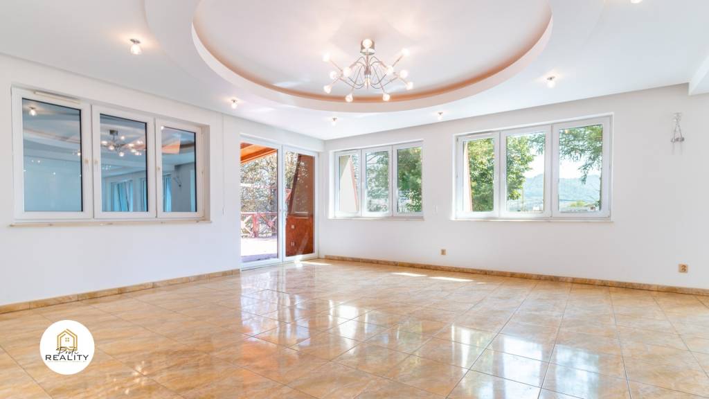 NOVÁ CENA | 5i BYT 254 m² | 40 m² Terasa | EXKL. BÝVANIE HUM - 13