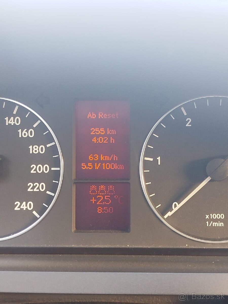 Mercedes Benz A170AT - 13