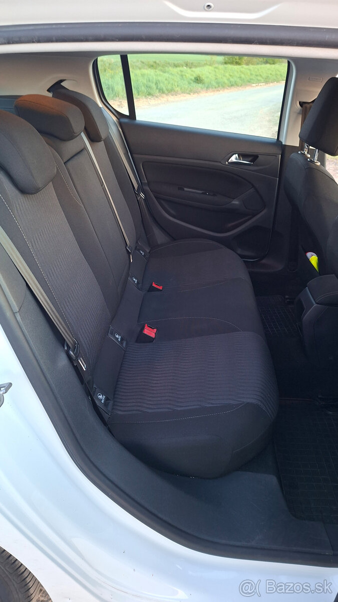 Peugeot 308 1.6 THP Allure - 13