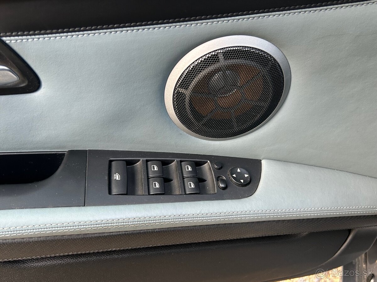 BMW M3 4.0 V8 Cabrio - 13