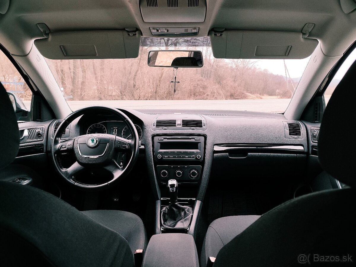 Škoda Octavia 2 facelift 1.6tdi combi 2013 - 13
