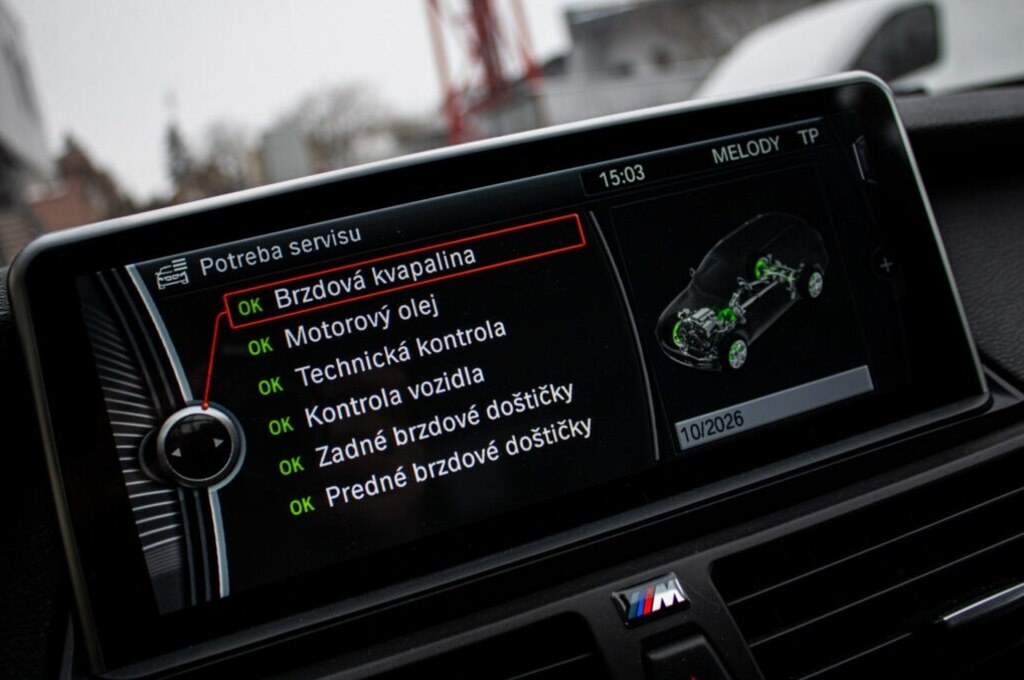 BMW X5 xDrive40d PO ROZVODOCH - 13