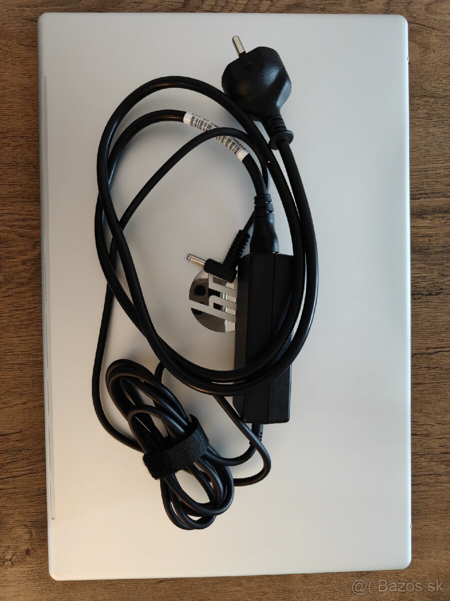 Notebook HP 15 16/512GB AMD Ryzen - 13