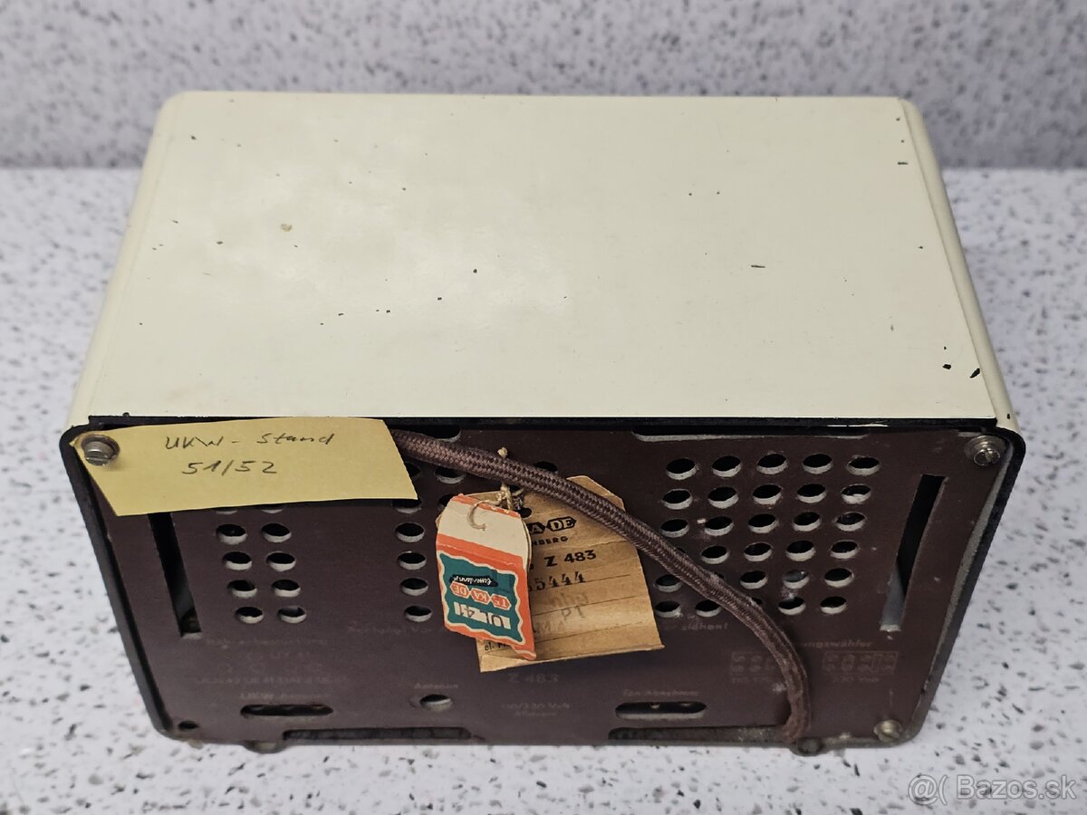 TE-KA-DE Z483 》Starožitné elektronkové radio 》bakelit Tekade - 13