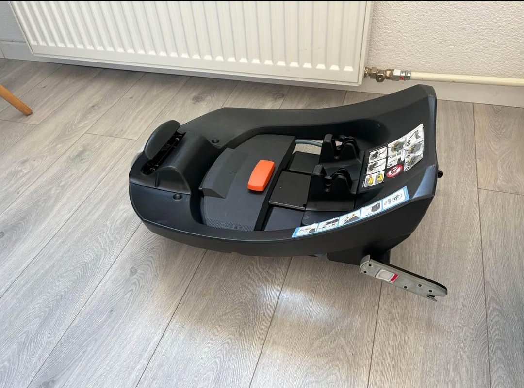 Kočík Kinderkraft Nea s UNI adaptérmi - 13