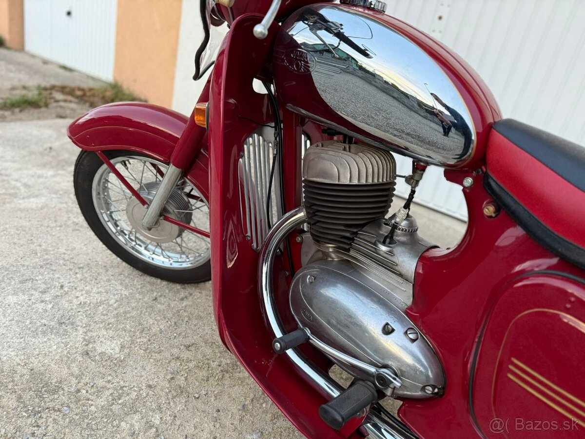 Jawa 250 typ 559 panelka - 13