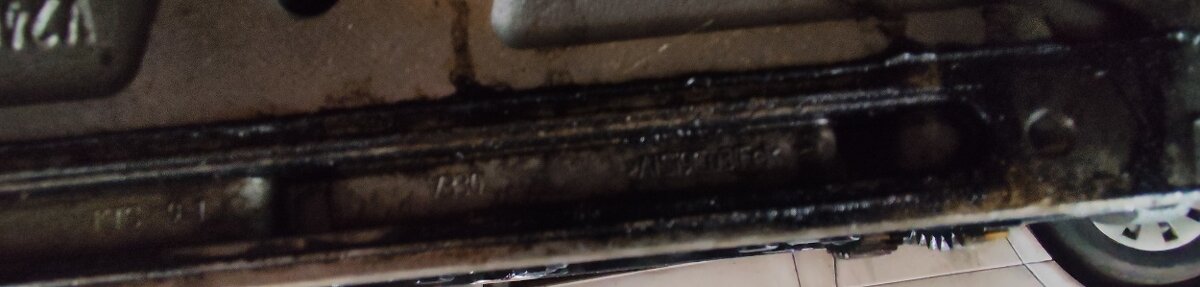 Predám motor 1.6 TDI CAY (CAYC) – 77 kW - 13