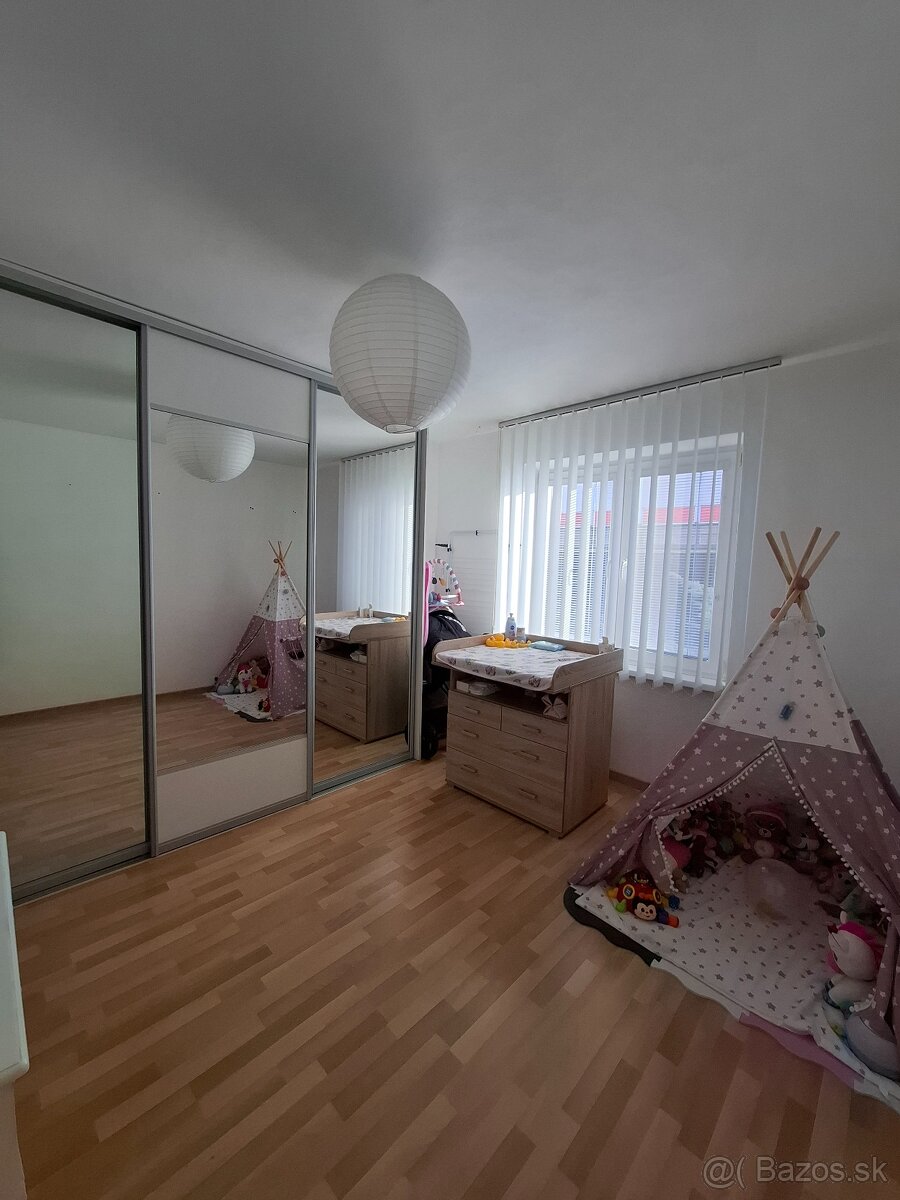 3 izbový byt v Hnúšťi - 13