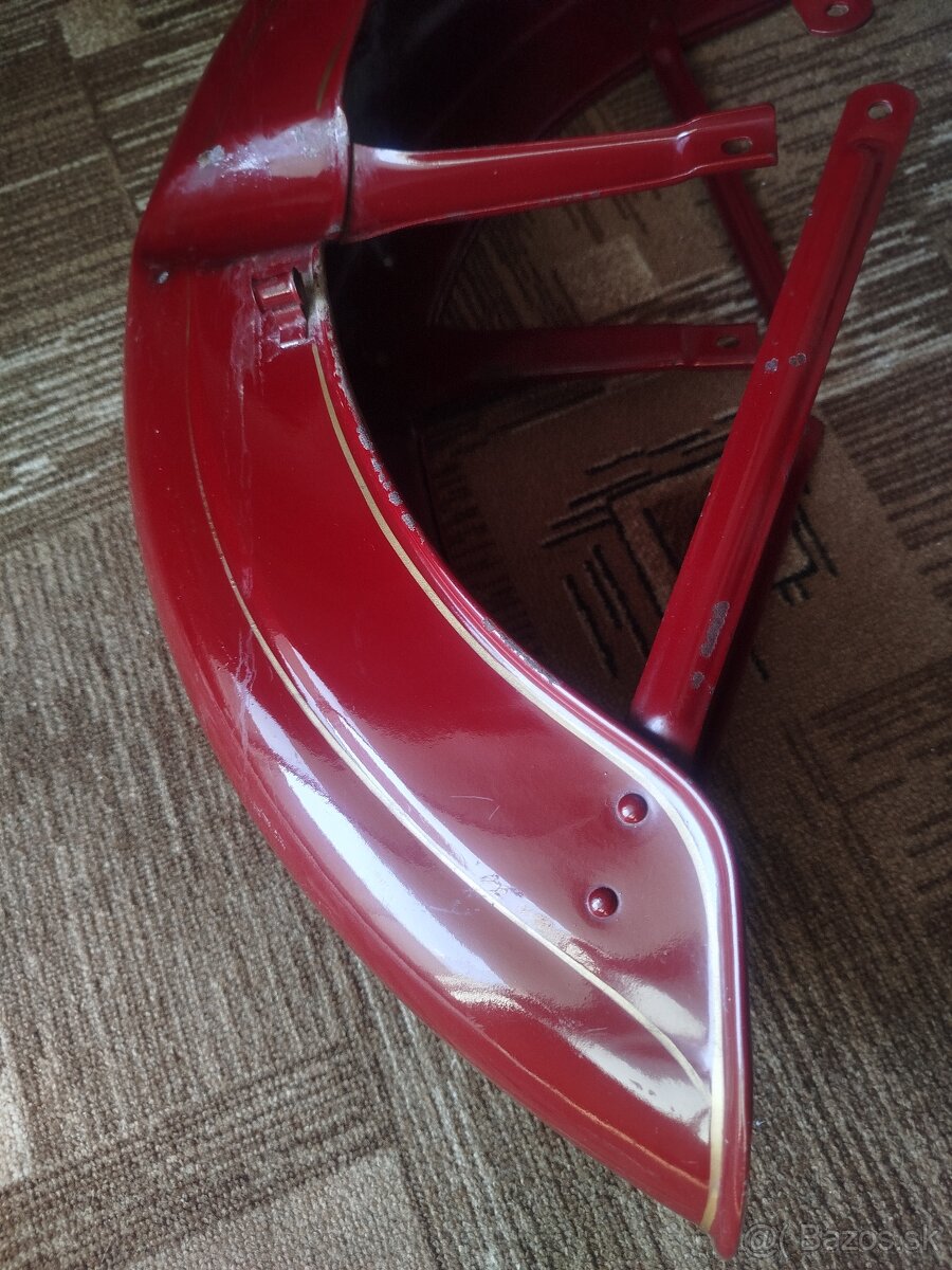 Predný blatník ČZ 2x - 13