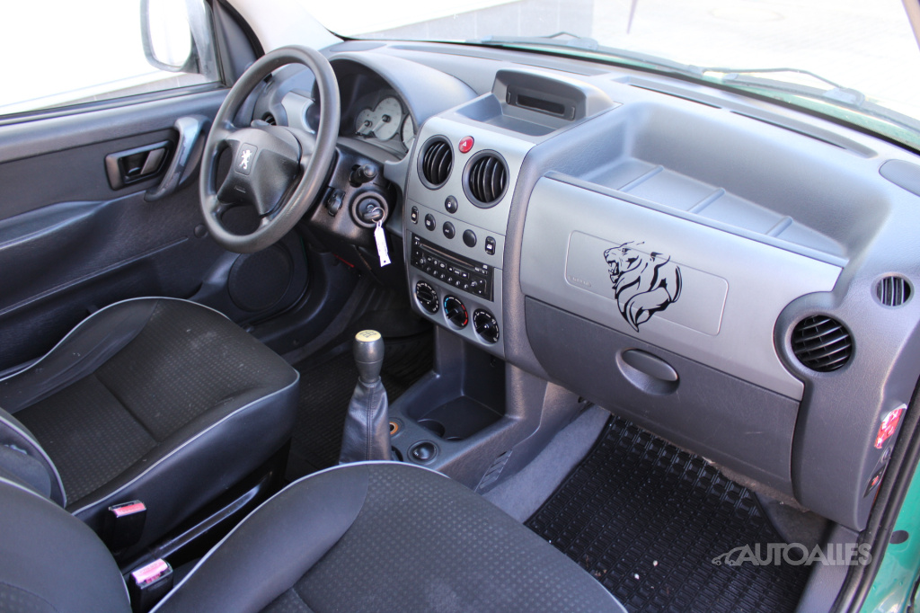 Peugeot Partner 1,6 HDi 66 kW - 13
