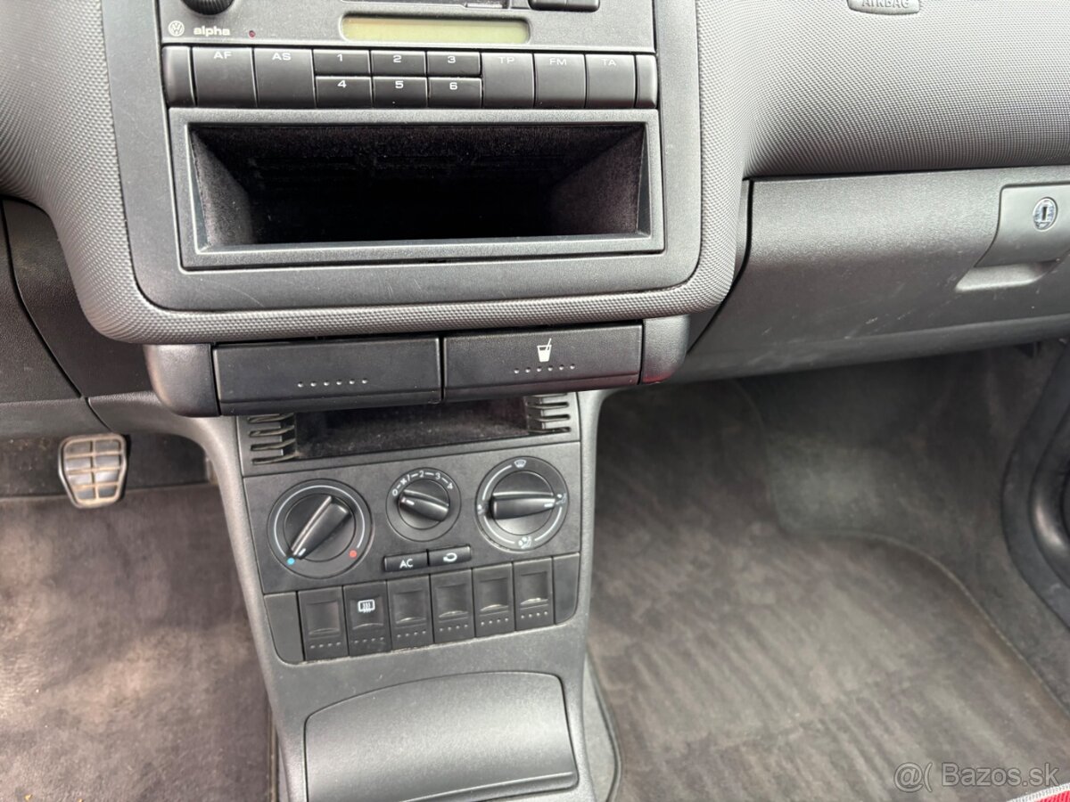 Volkswagen Polo 1.0 MPI - 13