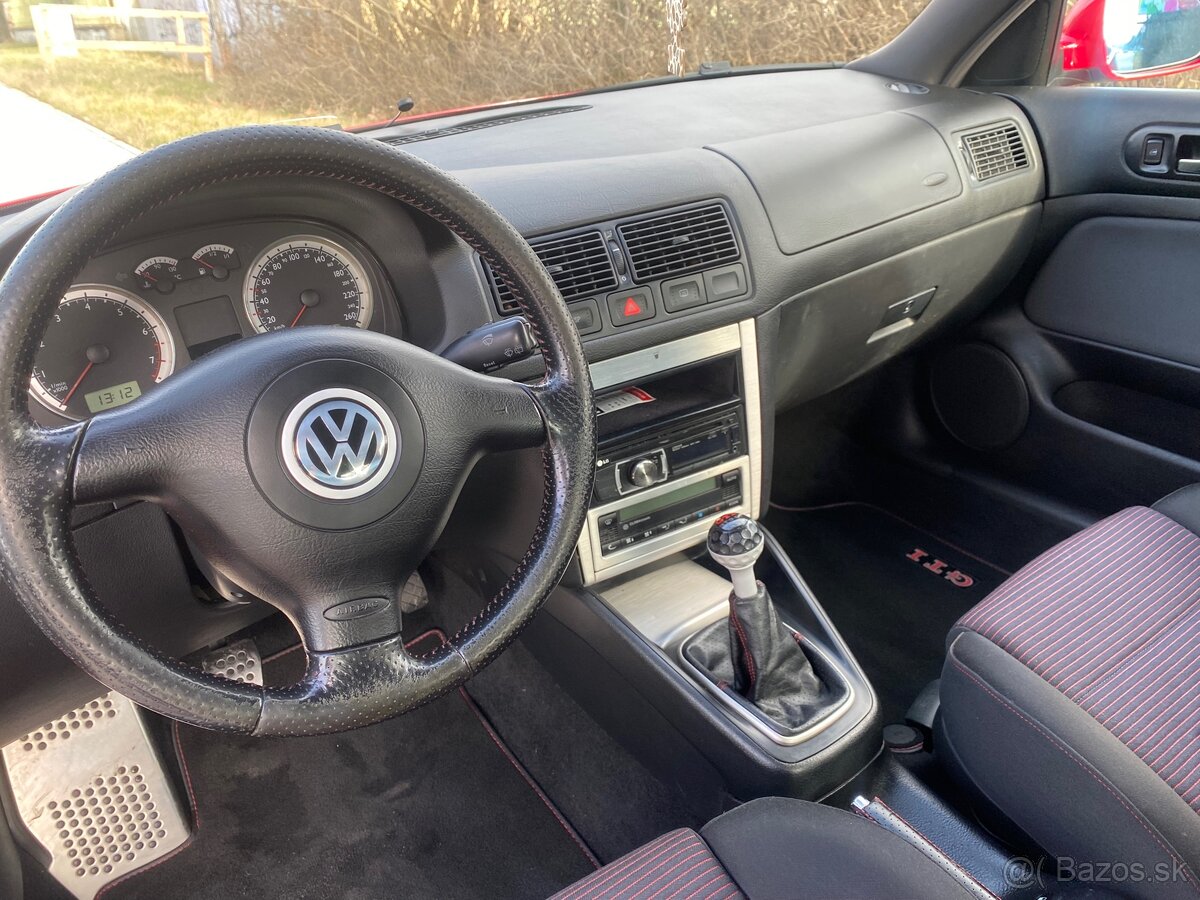 Golf 1.8 Gti - 25 rocna edicia - 13