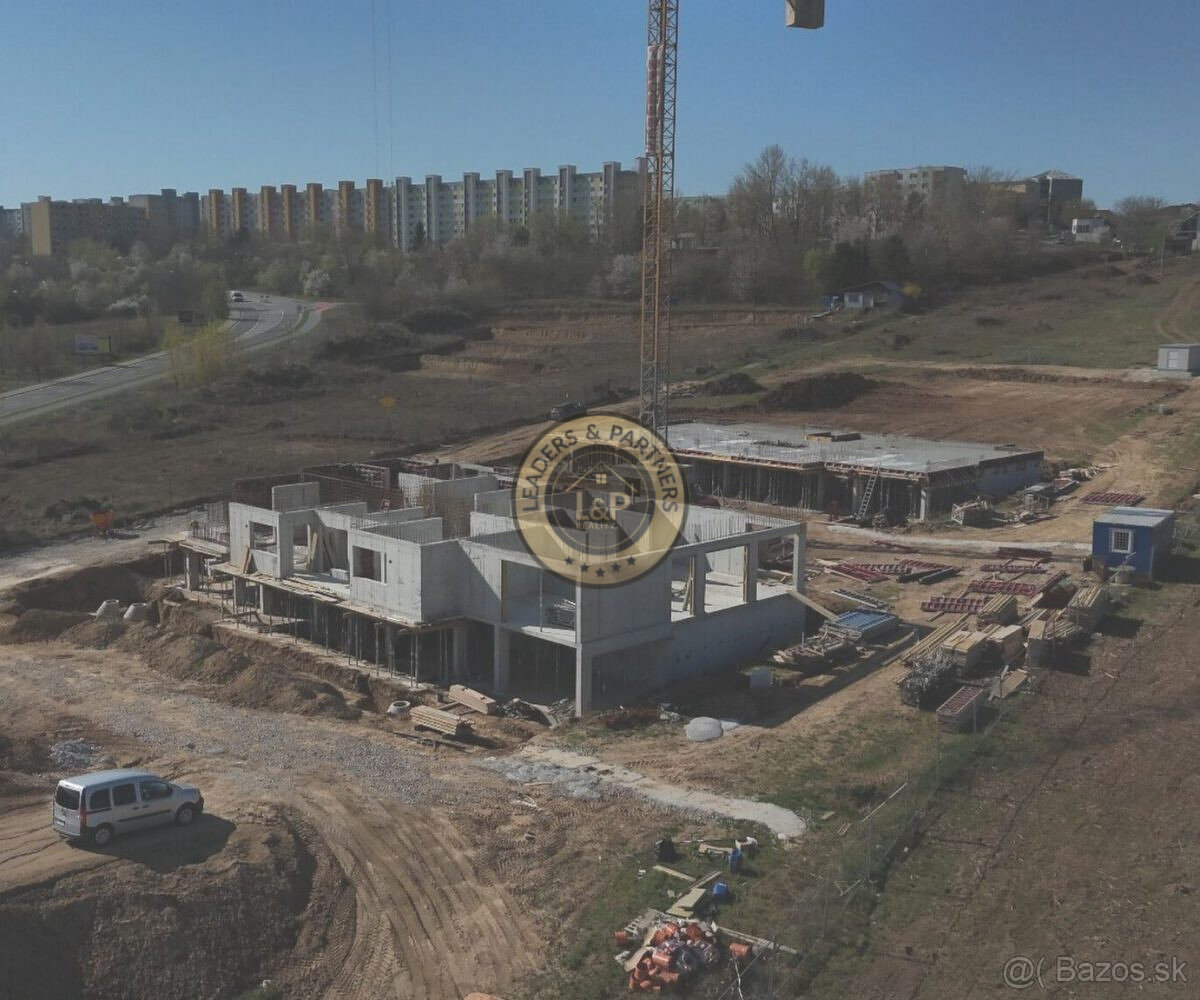 PREDPREDAJ 2izb. BYTOV- NITRA - 13