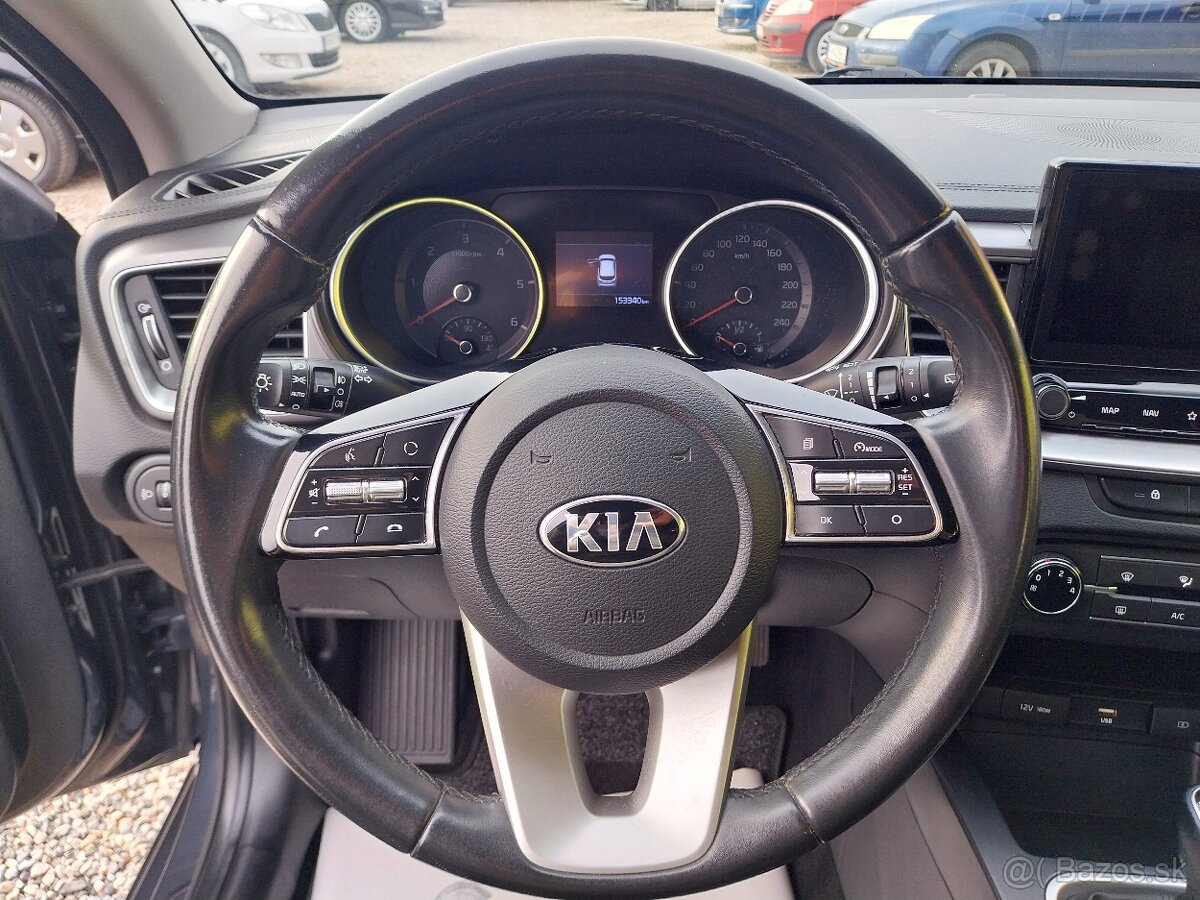 Kia Ceed SW 1.6 CRDi Silver - 13