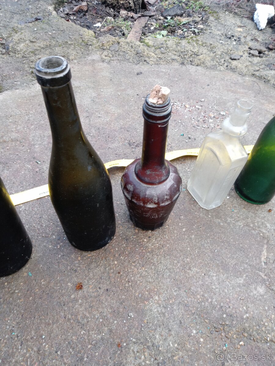 Staré fľaše na dekoráciu - 13