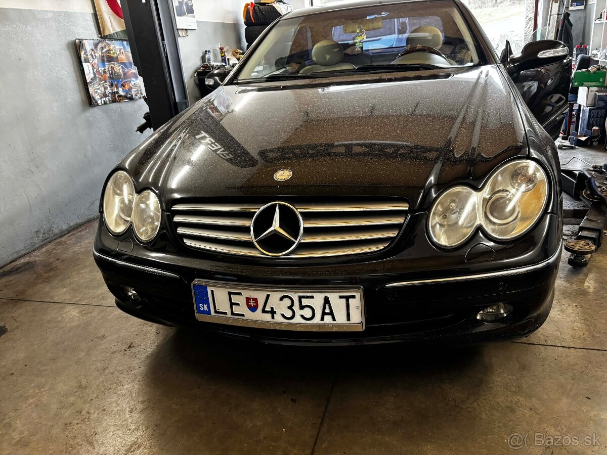 Mercedes-benz clk 320 - 13