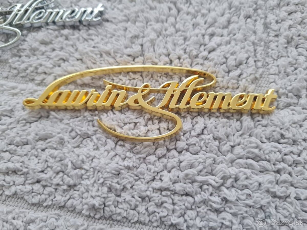 Nápis Laurin Klement , chrom, zlatý, červený, čierny - 13