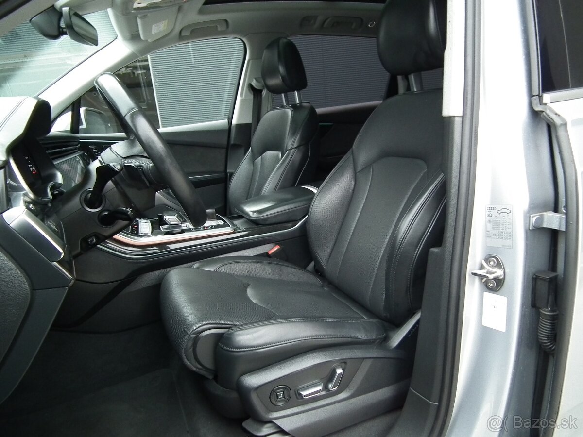 Audi Q7 55 3.0 TFSI e PHEV S line quattro tiptronic - 13