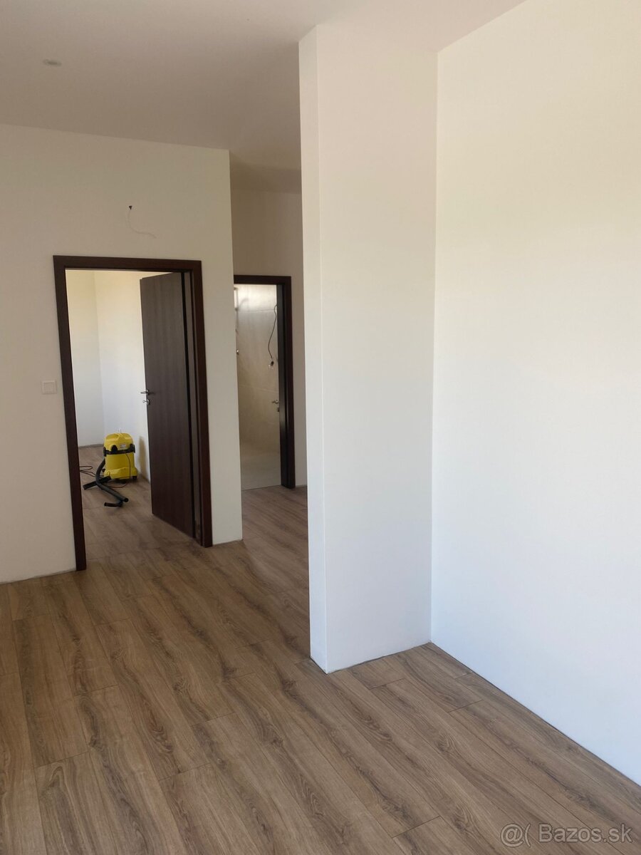 RD 4-izbový na prenájom - 13