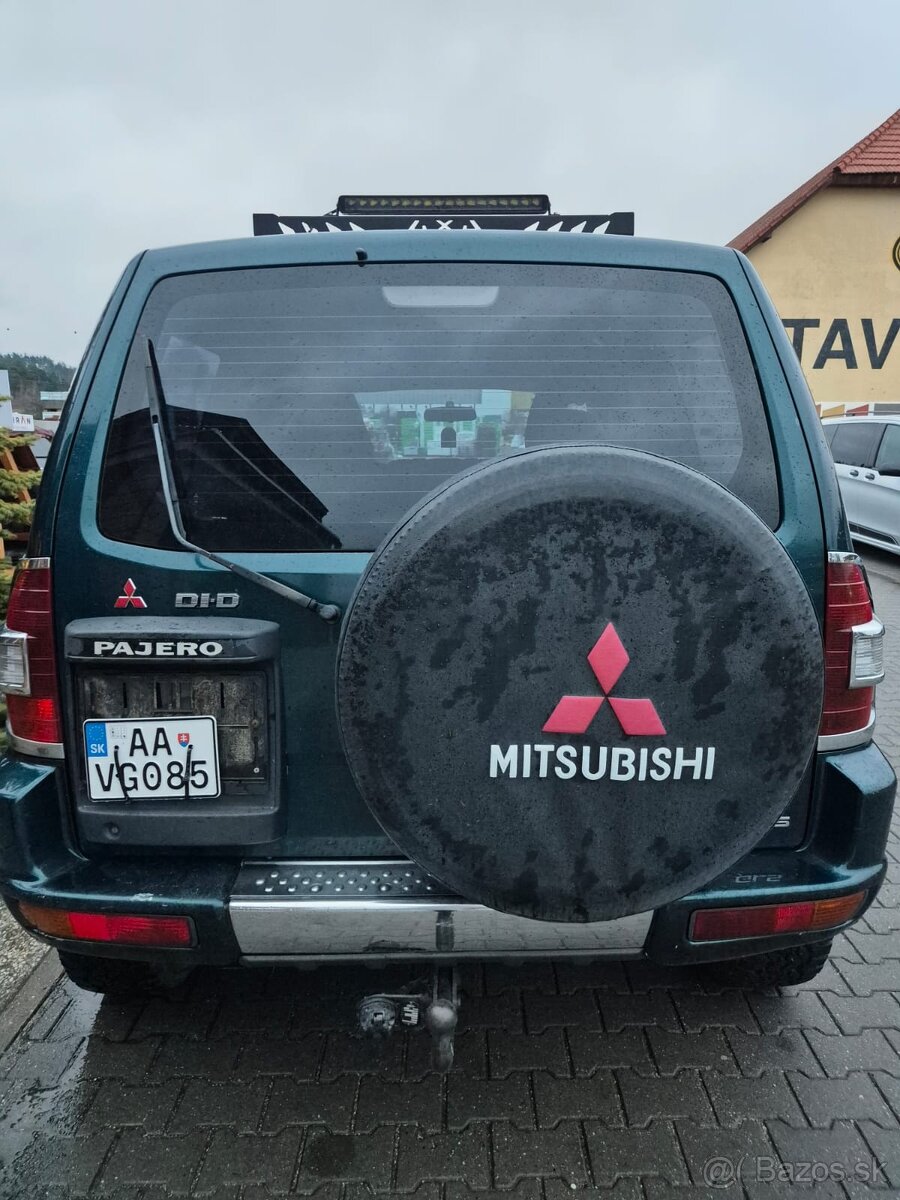 PAJERO 3.2 DID 3-Dv. 4X4 Manual, 2002 - 13