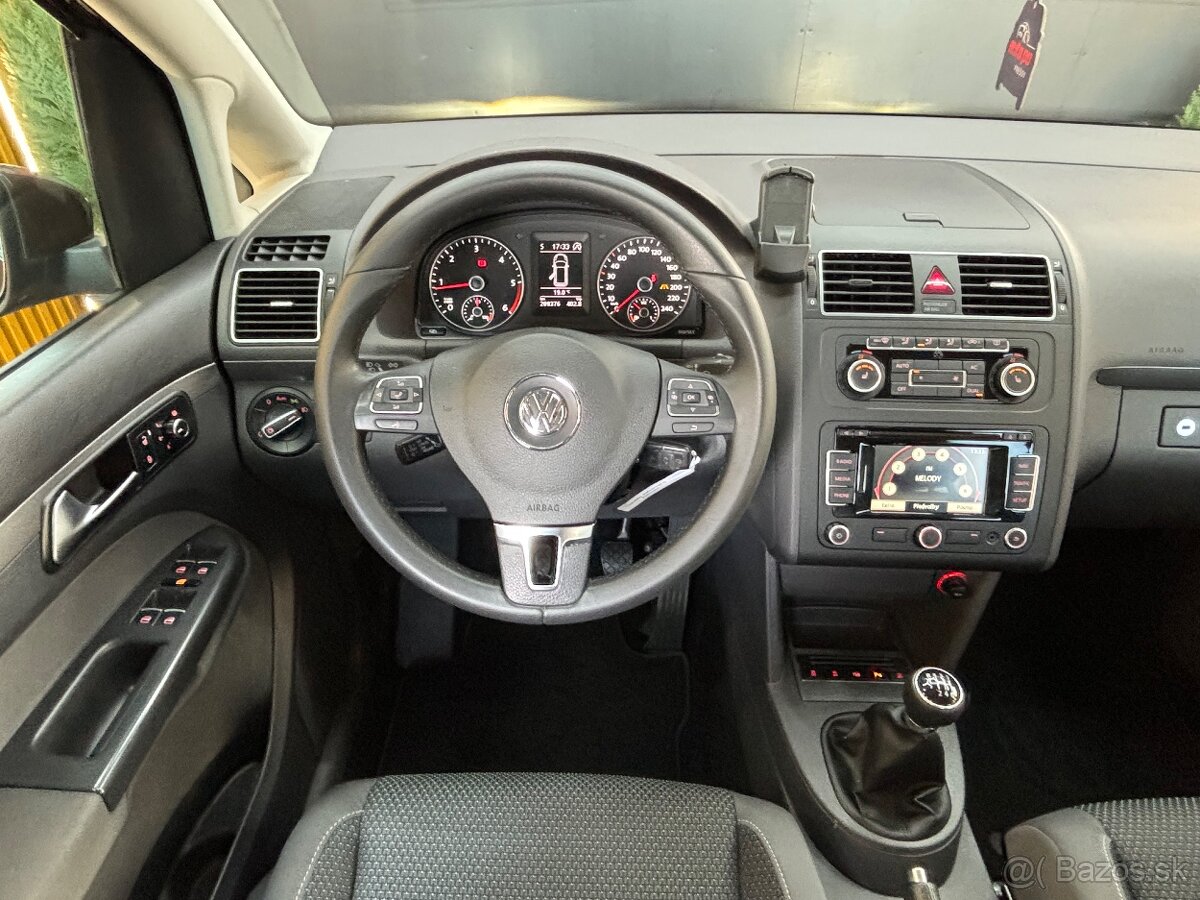Volkswagen Touran 2.0 TDI Comfortline - 13