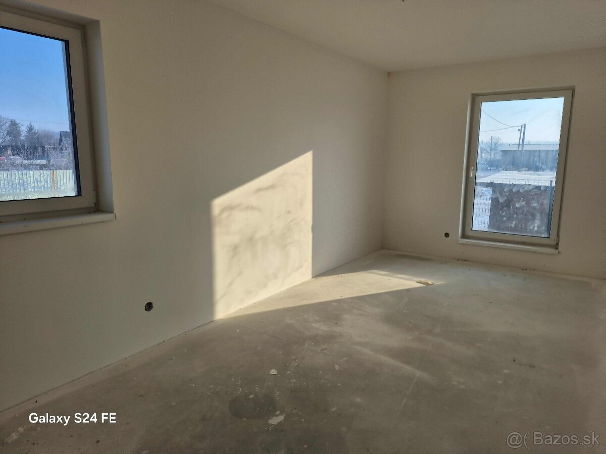 NOVOSTAVBA 1 km OD SR HRANICE - TORNOSYOSNÉMETI - 13