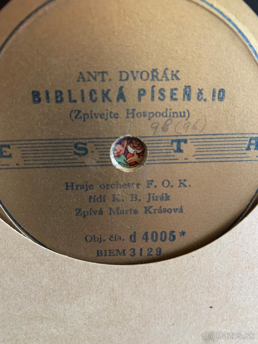 Starožitný gramofón + platne - 13