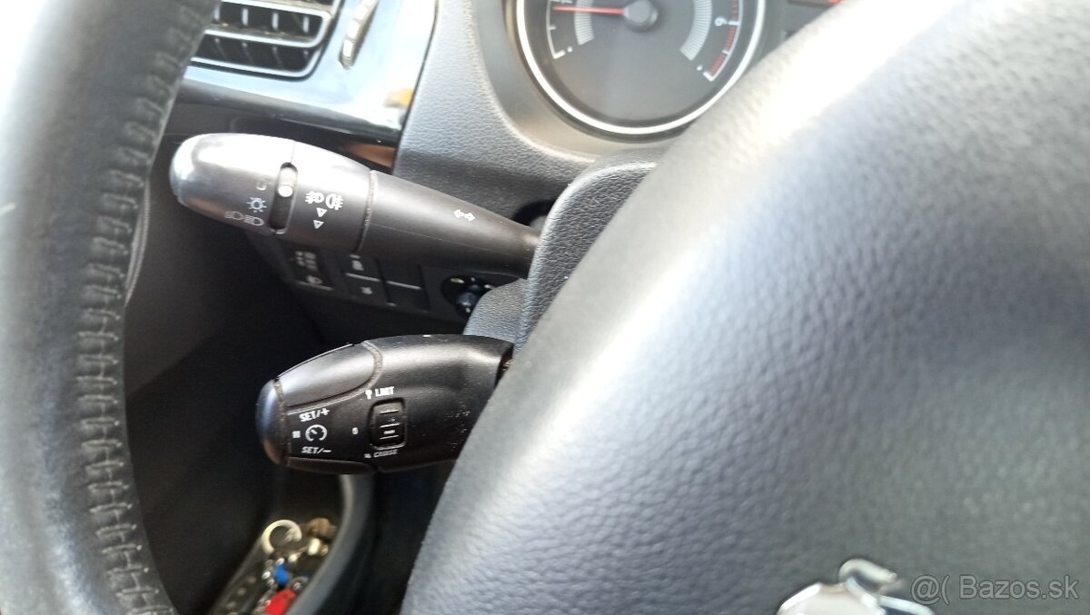 Peugeot 301 1,6 Hdi - 13