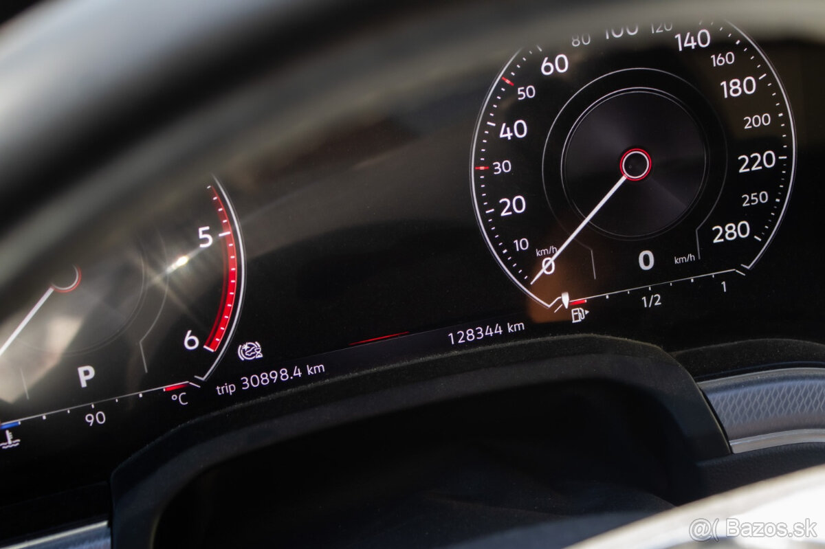 Volkswagen Touareg 4.0 TDI V8 R-line odpočet DPH - 13