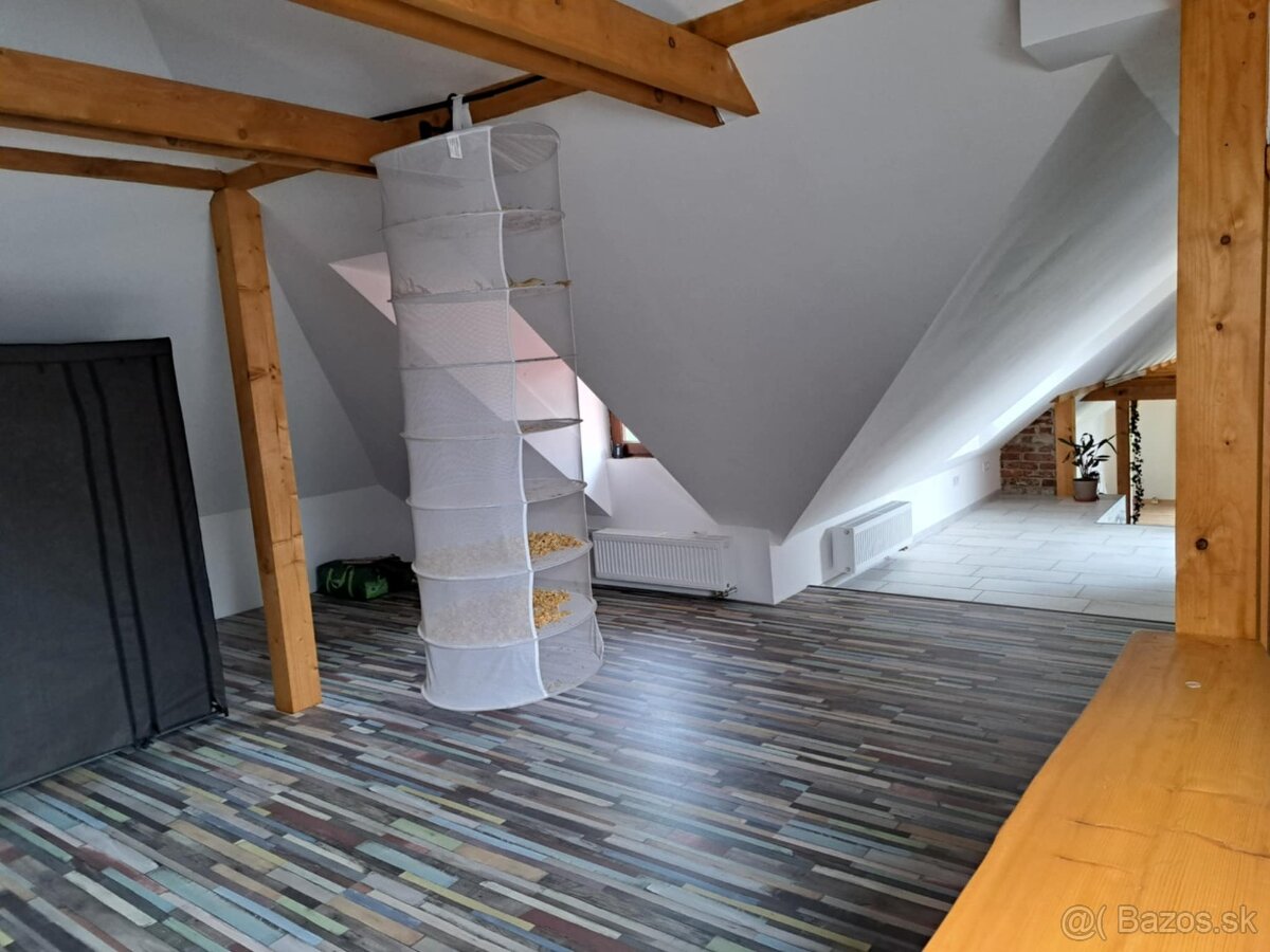 Predávame rodinný dom v Maďarsku v obci Hont - 13