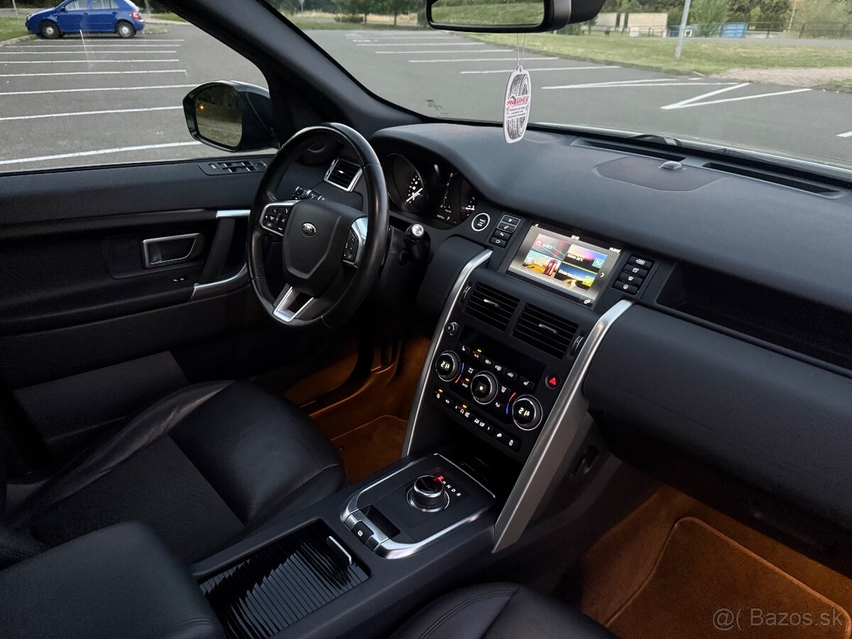 Land Rover Discovery Sport 2.0L 132 kw 4x4 HSE - 13