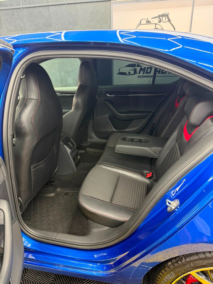 Škoda Octavia RS - 13