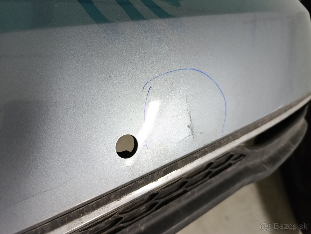 Nárazník kapota blatnik - 13