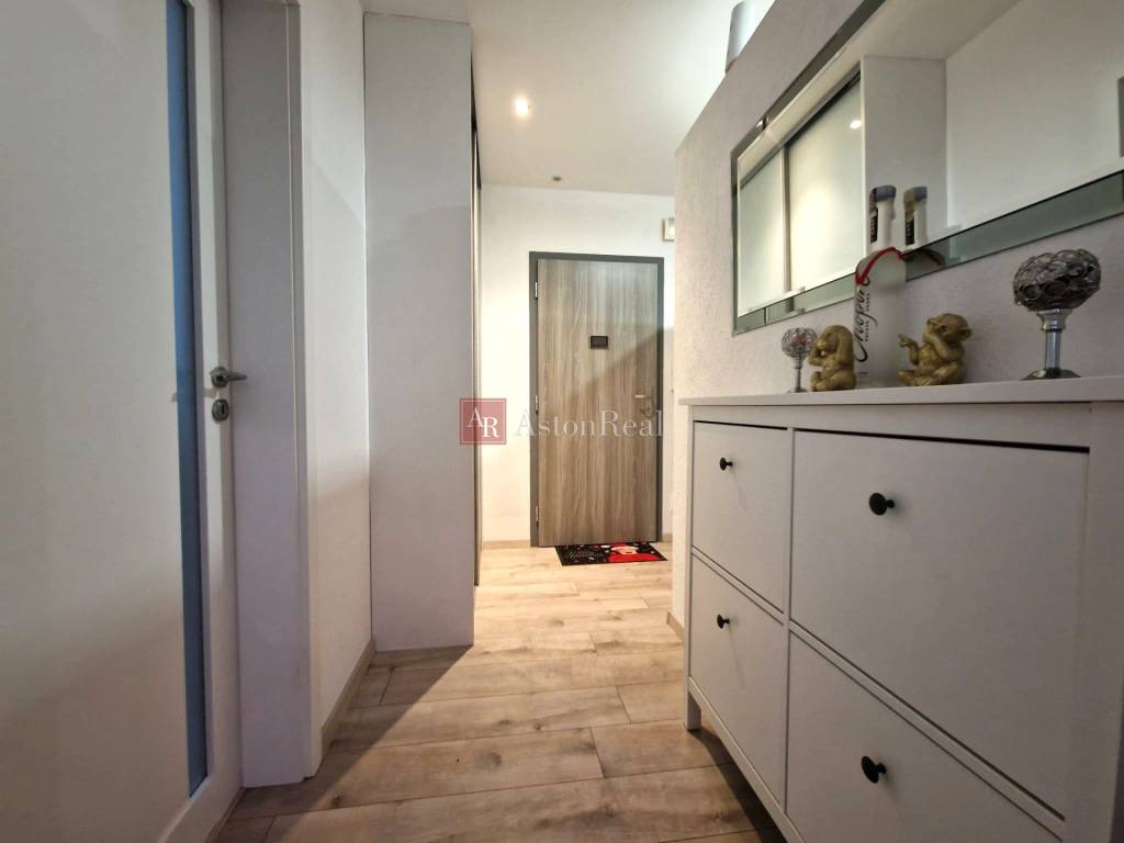 IBA U NÁS Elegantný 3+1 byt, lodžia,kompletná rekonštrukci - 13