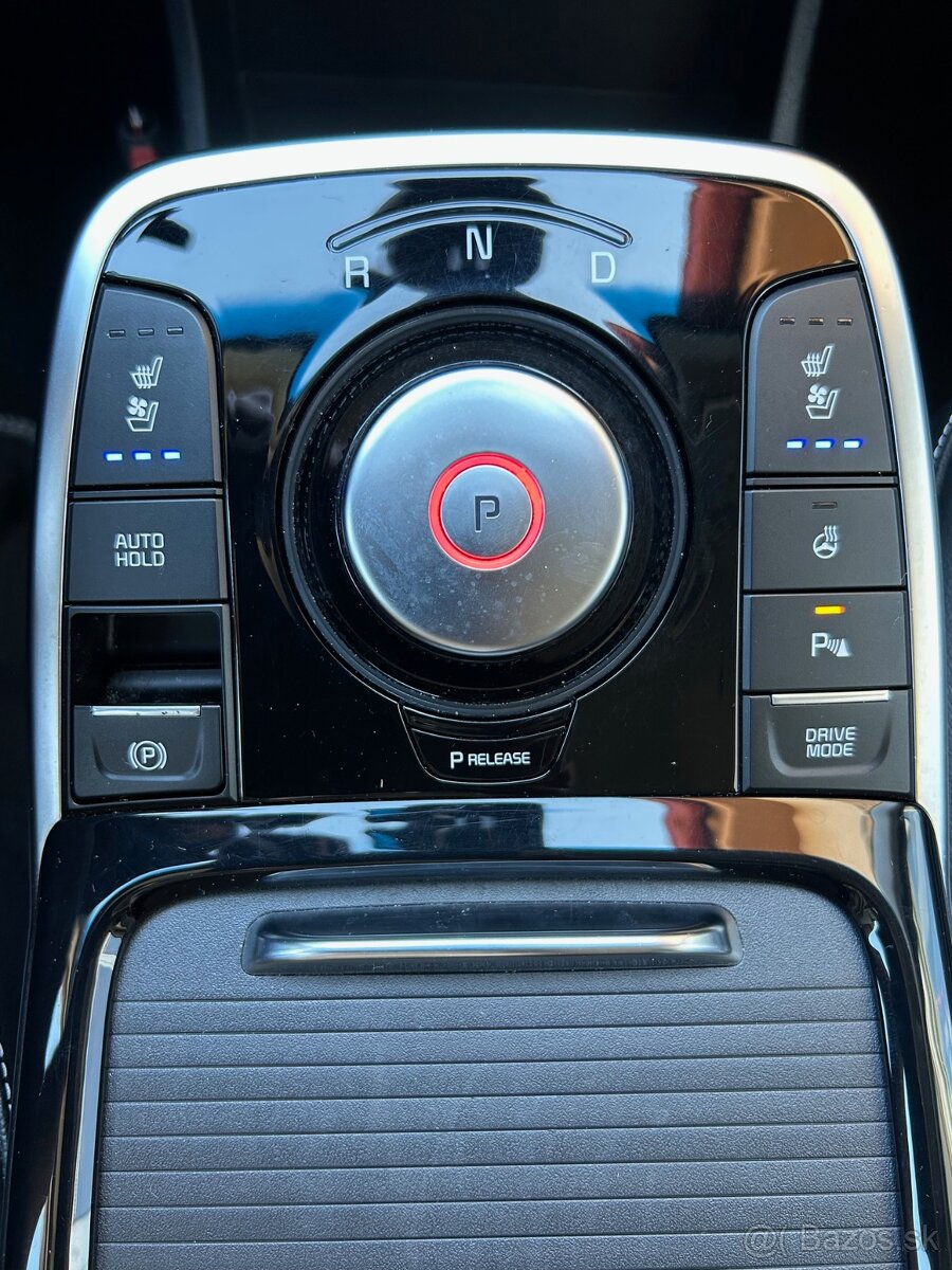 KIA e- Niro PREMIUM Business 204ch 64KWh - 13