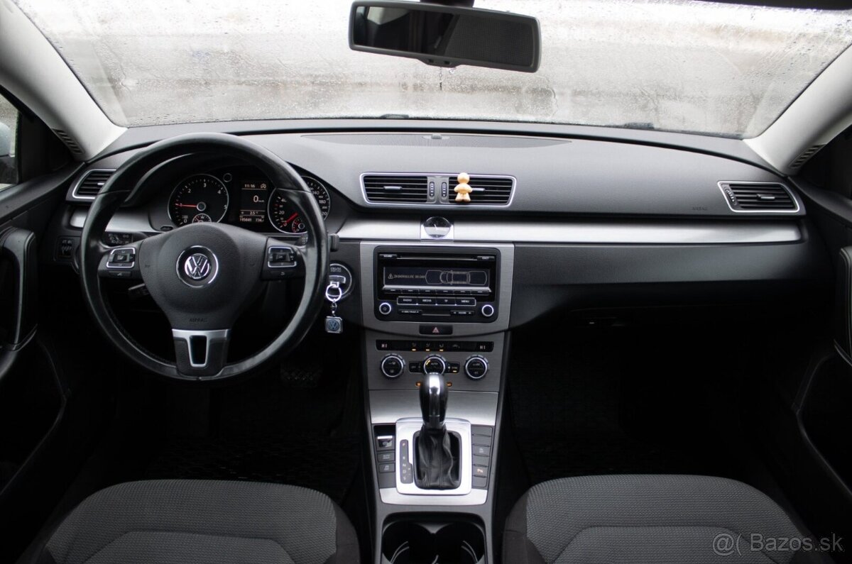 Volkswagen Passat Variant - 13