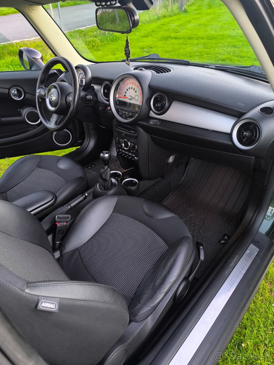 Mini Cooper S Clubman - 13